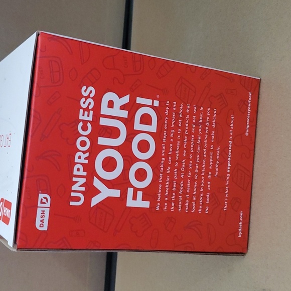 Dash Smartstore 3-Speed Hand Mixer - Picture 2 of 4